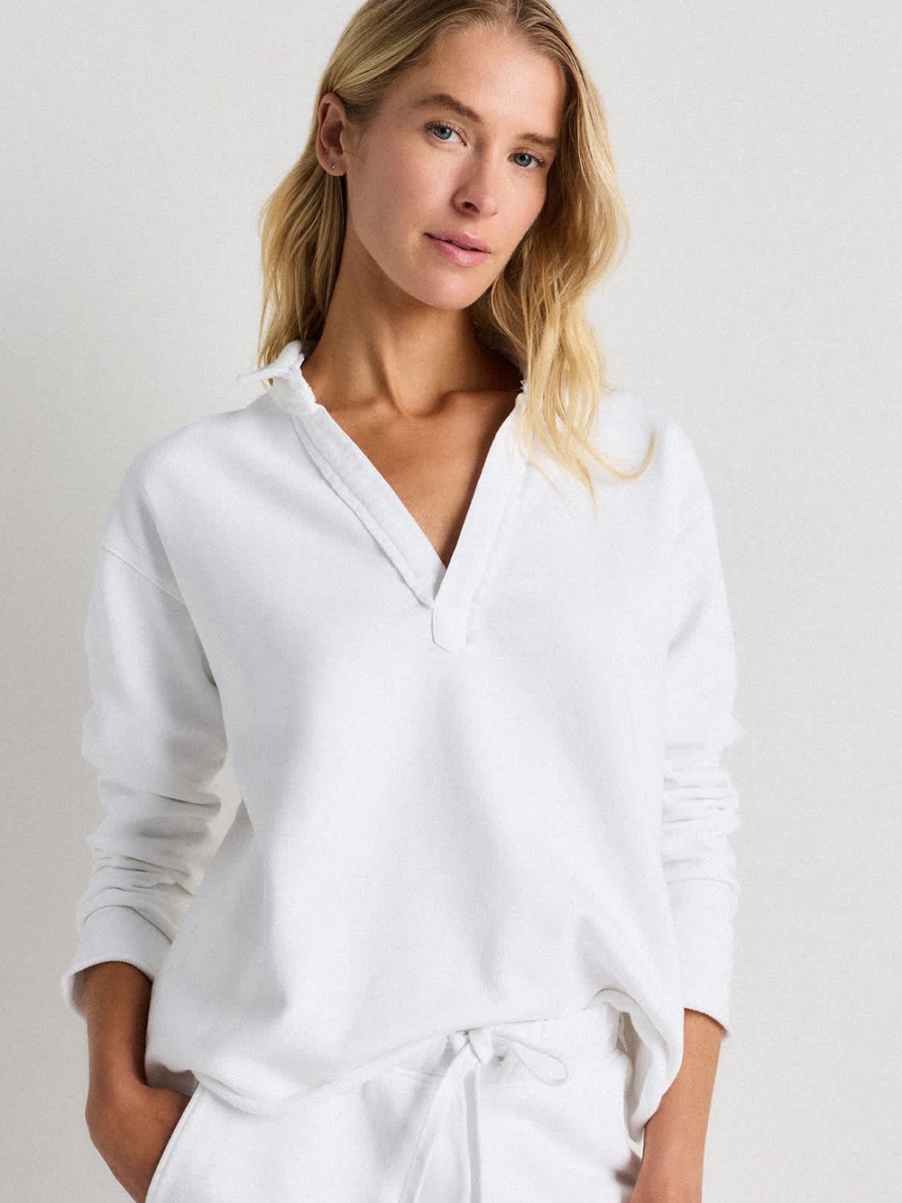 Quince Women's White V-Neck Pullover Sweater